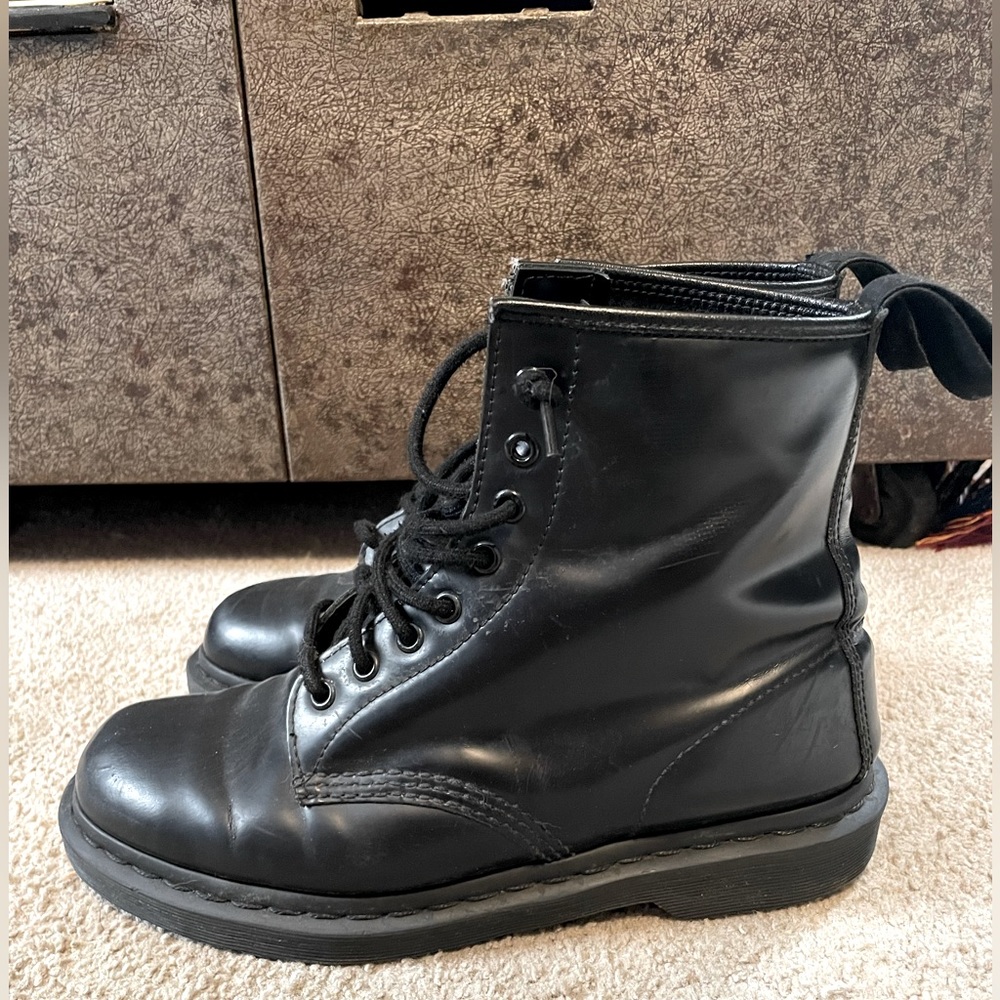 1460 Dr. Martens